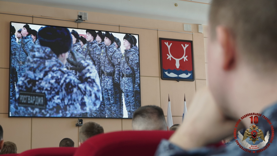 В Нарьян-Маре провели торжественную церемонию награждения в честь 10-летия Росгвардии