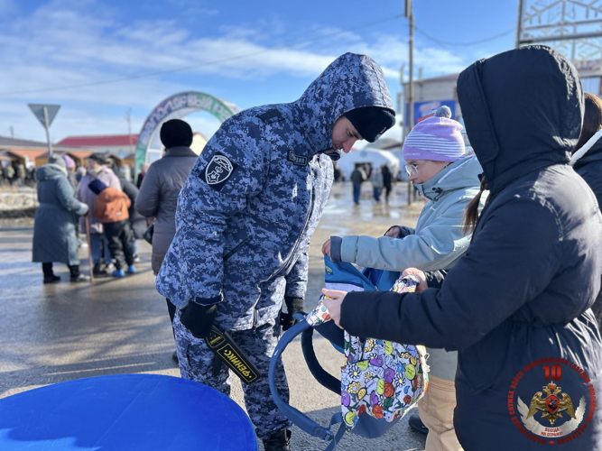 В Ненецком автономном округе Росгвардия и полиция обеспечили безопасность 2,5 тыс участников народного гуляния