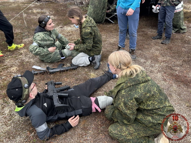 Военнослужащая Росгвардии выступила судьёй на тактических играх «Зарница 2.0» в Нарьян-Маре