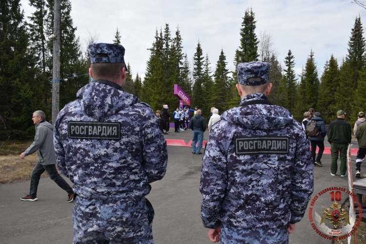 В Нарьян-Маре прошел массовый легкоатлетический пробег в честь Дня Победы