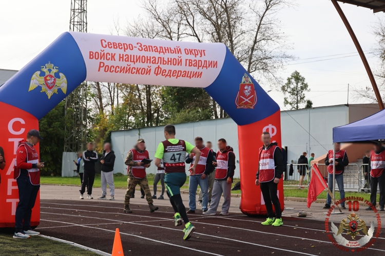 Росгвардейцы из НАО приняли участие в чемпионате по военно-спортивному многоборью СЗО Росгвардии в Санкт-Петербурге