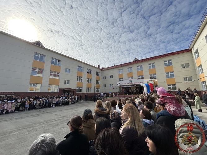 В Нарьян-Маре и Искателях День знаний прошёл под защитой Росгвардии