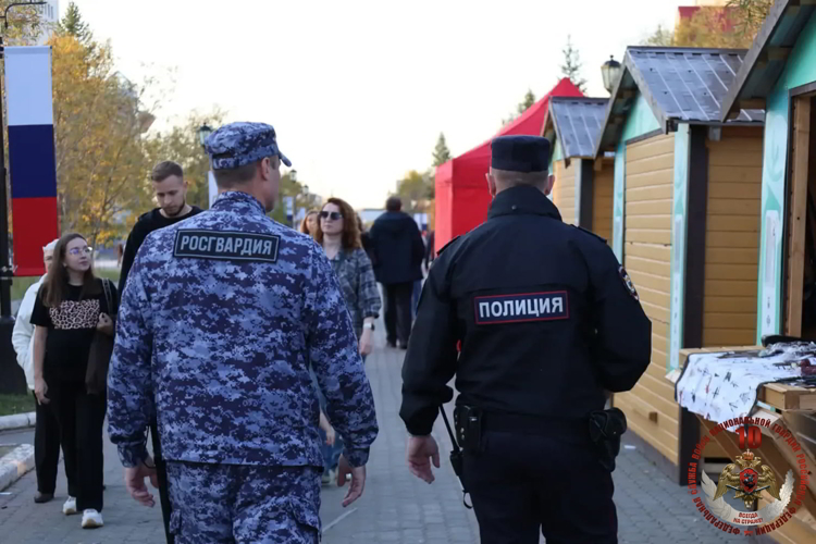 Более 17 тысяч жителей и гостей Нарьян-Мара встретили праздник под охраной Росгвардии и полиции