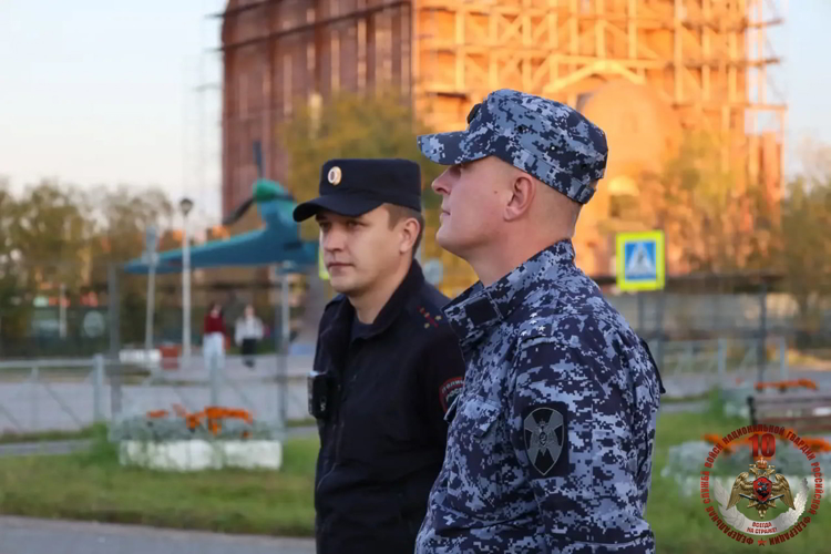 Более 17 тысяч жителей и гостей Нарьян-Мара встретили праздник под охраной Росгвардии и полиции