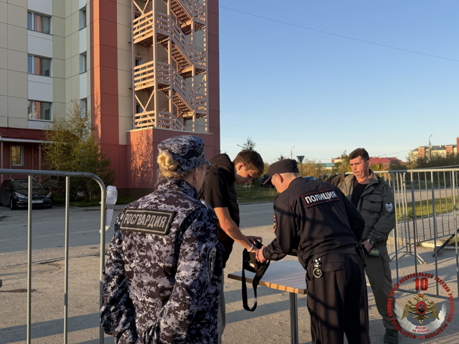 Более 17 тысяч жителей и гостей Нарьян-Мара встретили праздник под охраной Росгвардии и полиции